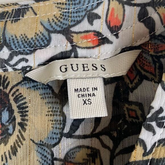 Guess White Floral Criss Cross Neckline Blouse - Picture 5 of 6